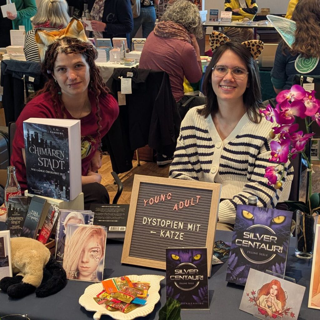 Akima Clary und Anja Dannenberg - Preisverleihung Froschköniginnen-Award in Bamberg